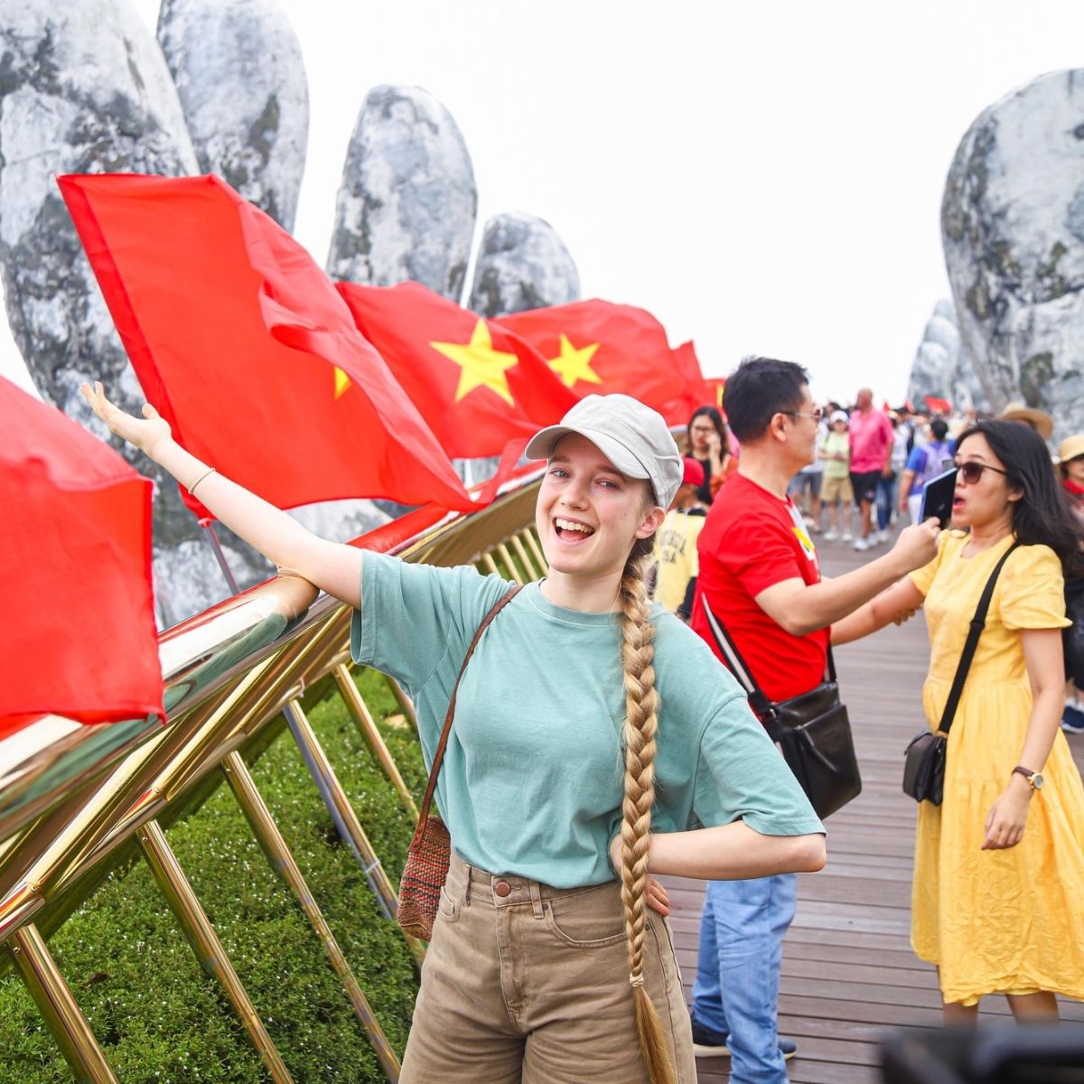 7D6N VIETNAM (Danang – Hanoi – Ninh Binh – Halong Bay) 